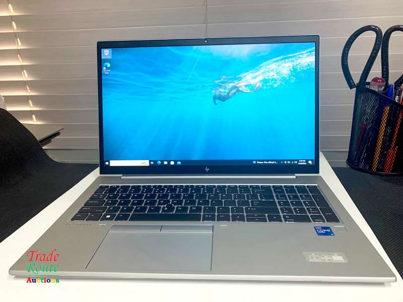 HP EliteBook 850 G8 LAPTOP * UHD SUPER FAST * CORE i5 1145G7 11th Gen * 8GB RAM * 256GB SSD