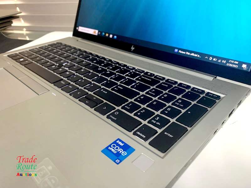 HP EliteBook 850 G8 LAPTOP * UHD SUPER FAST * CORE i5 1145G7 11th Gen * 8GB RAM * 256GB SSD