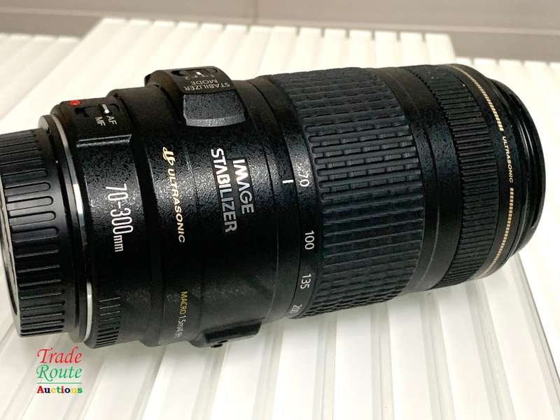 Canon EF 70-300mm IS USM ZOOM LENS for Canon DSLR Cameras