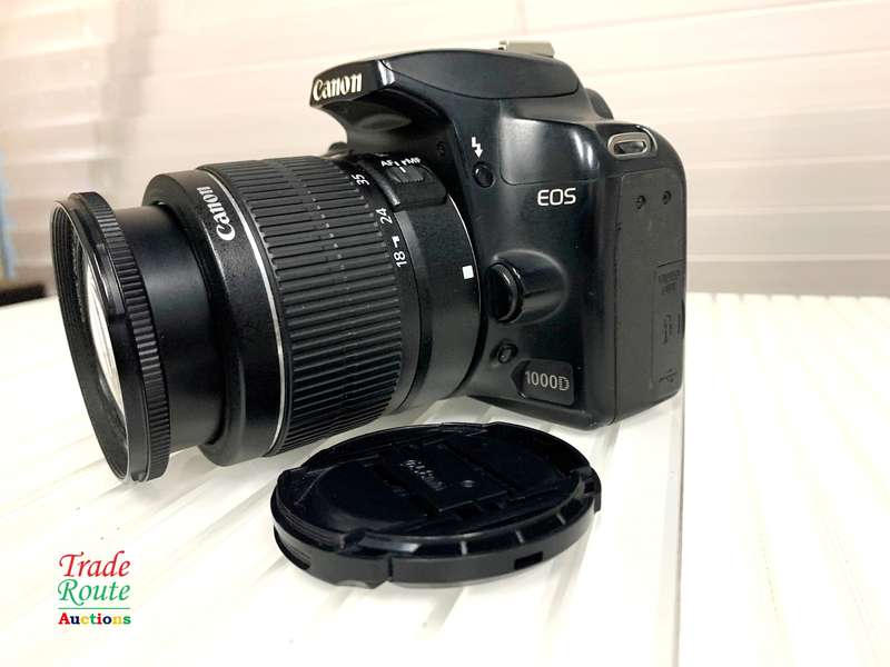 Canon EOS 1000D DSLR CAMERA with Canon 18-55 Lens Camera Kit
