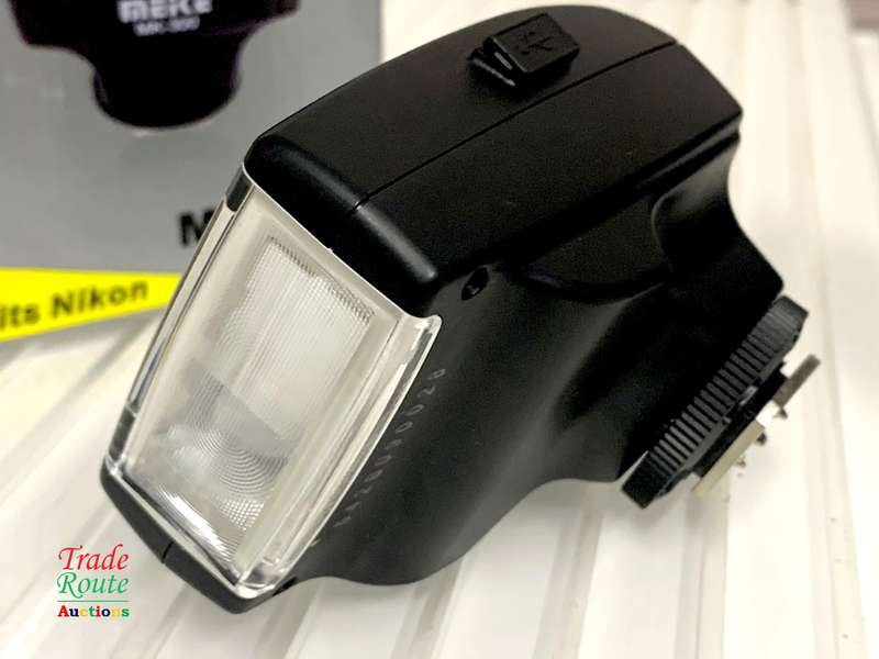Meike MK300 Flash for Nikon (Black)