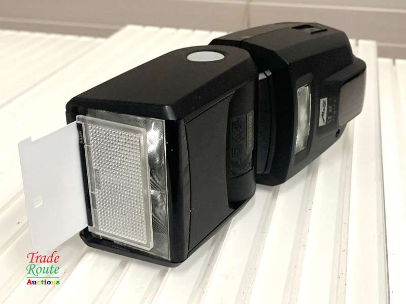 Metz mecablitz 58 AF-2 digital Flash for Canon DSLR Cameras