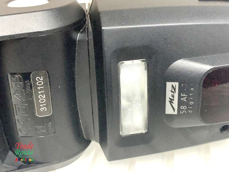 Metz mecablitz 58 AF-2 digital Flash for Canon DSLR Cameras