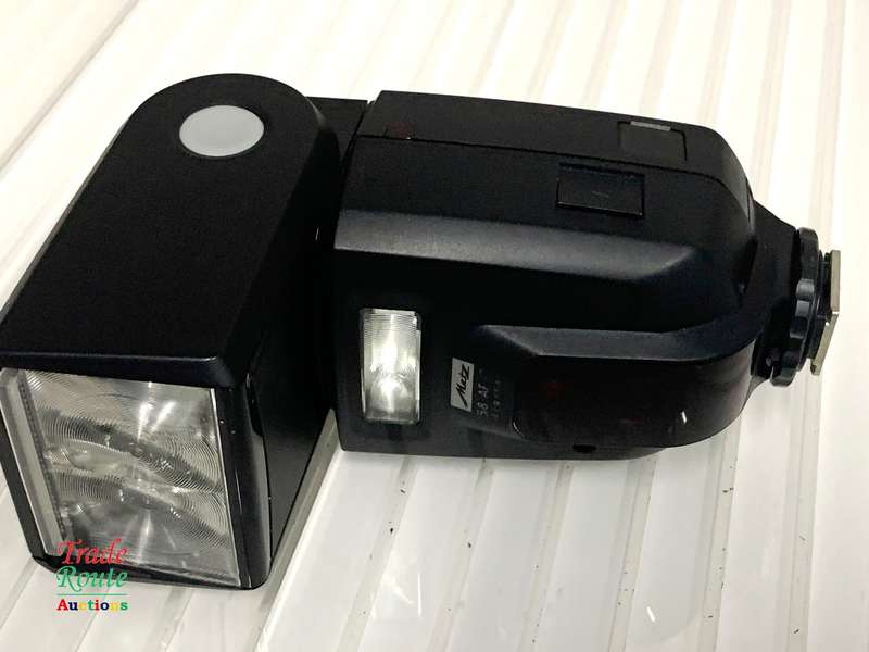 Metz mecablitz 58 AF-2 digital Flash for Canon DSLR Cameras
