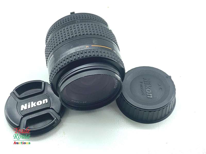Nikon AF Zoom-Nikkor 35-70mm for NIKON Cameras - for Spares or Repair
