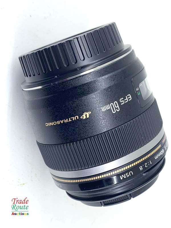 Canon EF-S 60mm f/2.8 USM Lens for Canon DSLR CAMERAS