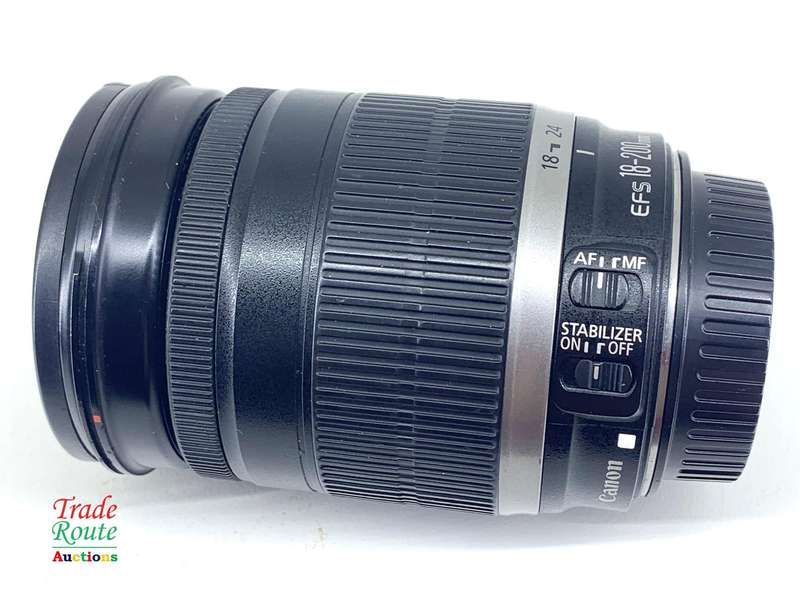Canon EF-S 18-200mm Image Stabilizer Lens for CANON DSLR Cameras