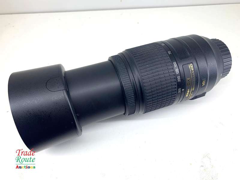 Nikon 55-300mm VR Lens for Nikon DSLR Cameras