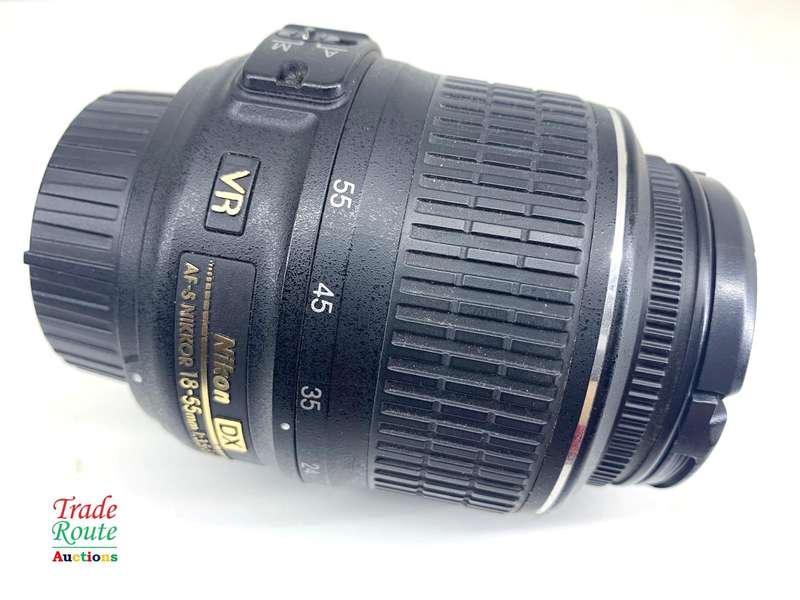 Nikon 18-55mm VR Lens