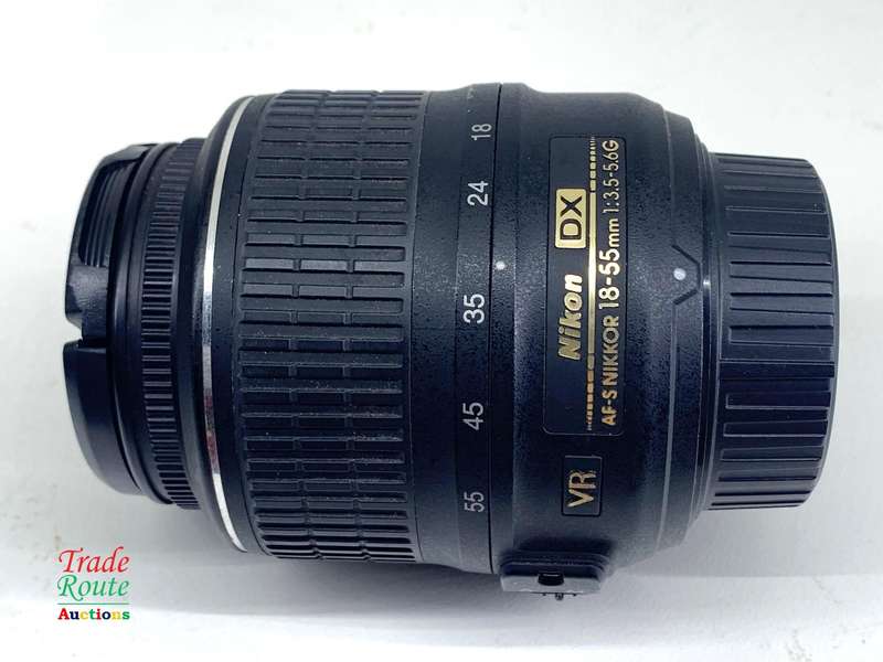 Nikon 18-55mm VR Lens