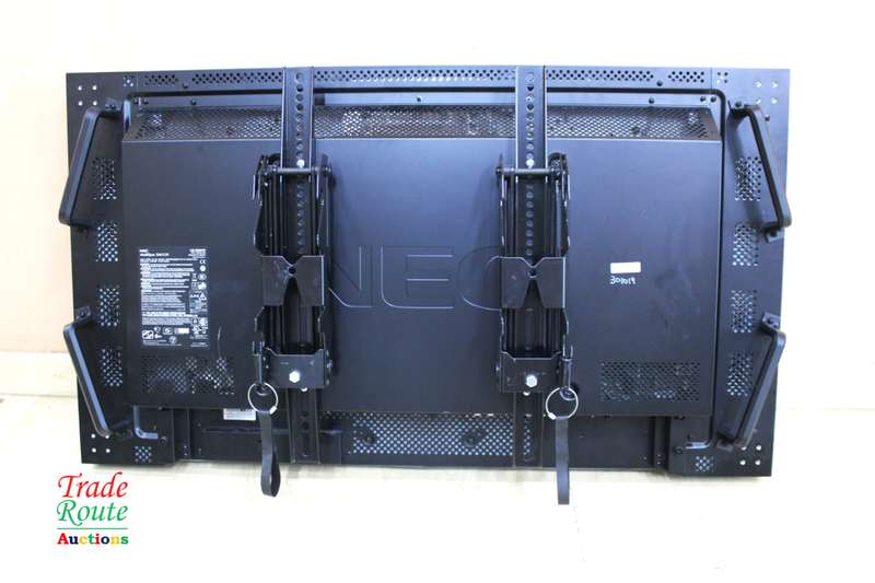 NEC 46-inch MultiSync X461UNV LCD Monitor - Cracked LCD for Spares Salvage