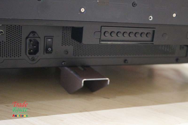 NEC 46-inch MultiSync X461UNV LCD Monitor - Cracked LCD for Spares Salvage