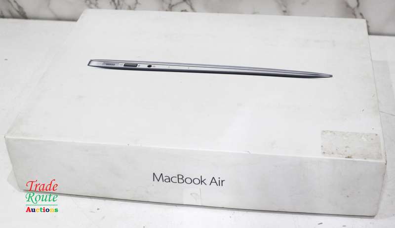 2017 MacBook Air 13.3-inch | Core i5 1.8GHz | 8GB RAM | 128GB SSD Boxed