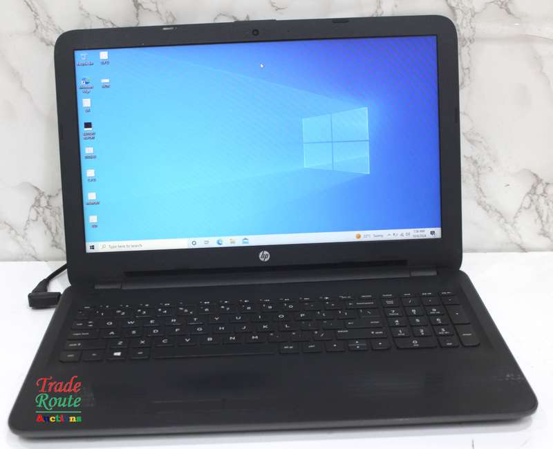 HP 250 G5 Notebook 15.6 Inch | Intel Celeron N3060 1.6GHz | 4GB RAM | 120GB SSD - FAULTY BATTERY