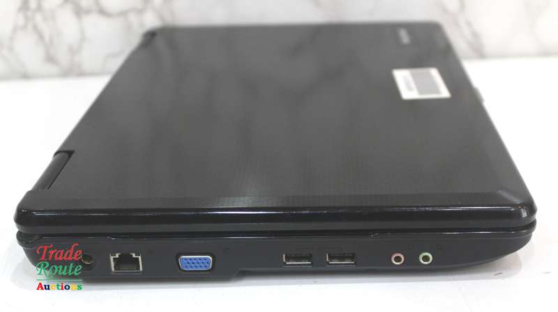 emachines by Acer E525 Laptop | Intel Celeron 900 2.2GHz 2GB RAM 150GB HDD - Faulty Battery