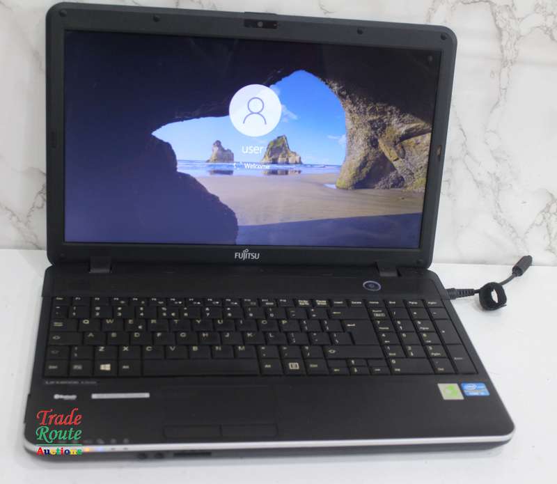 Fujitsu Siemens Lifebook A Series Laptop - Core i3 2328M 2.2GHz 4GB RAM 750GB HDD - Faulty Battery