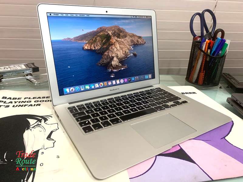 MacBook Air 13.3-inch | Core i5