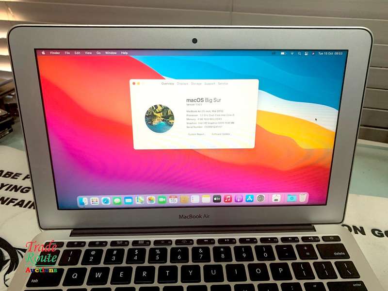 MacBook Air 11.6-inch | Core i5 1.3GHz | 4GB RAM | 128GB SSD FLASH MAC OS Big Sur