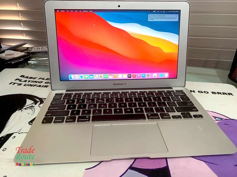 MacBook Air 11.6-inch | Core i5 1.3GHz | 4GB RAM | 128GB SSD FLASH MAC OS Big Sur