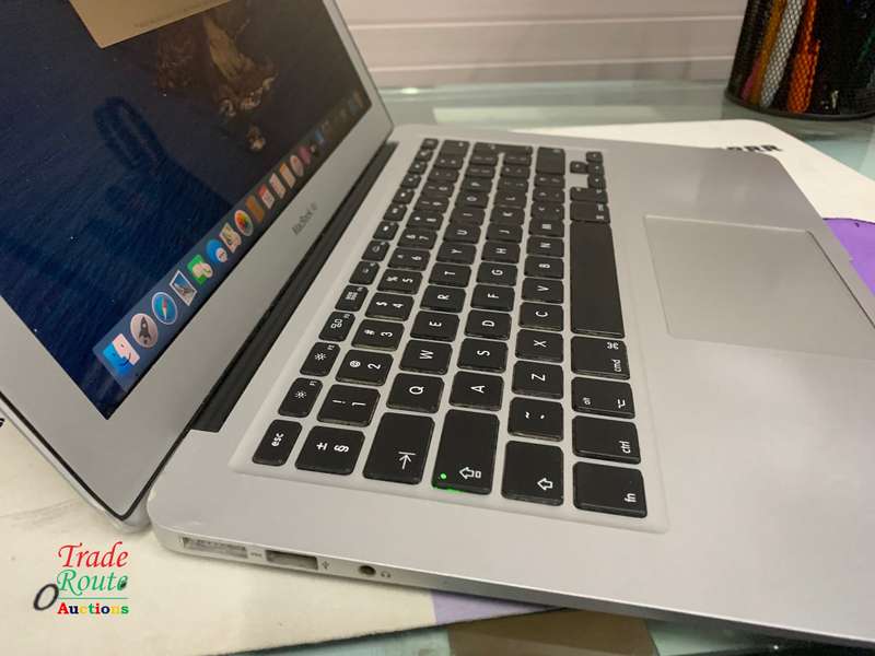 MacBook Air 13.3-inch | Core i5