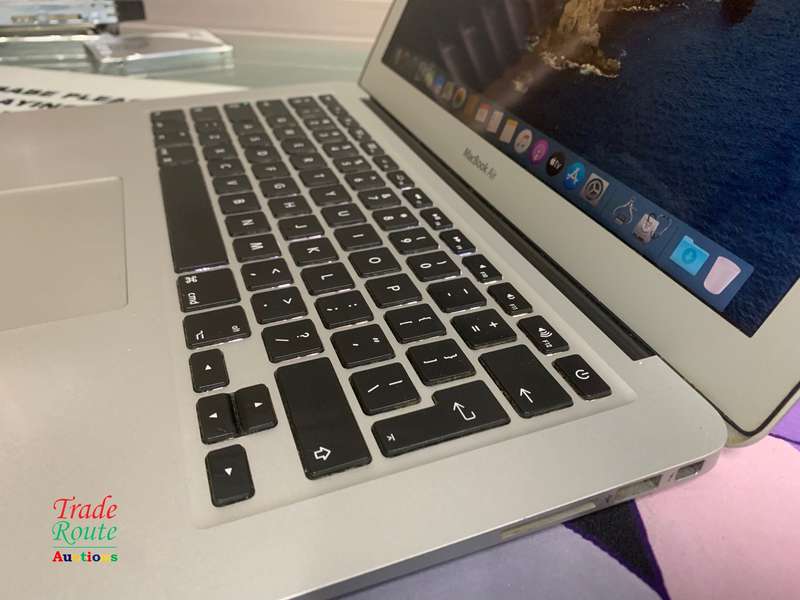 MacBook Air 13.3-inch | Core i5