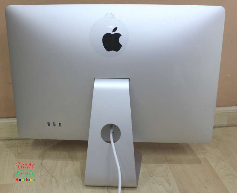 Apple LED Cinema Display 24-inch Monitor A1267