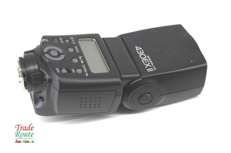 Canon Speedlite 430EX II  Flash for Canon EOS DSLR Cameras