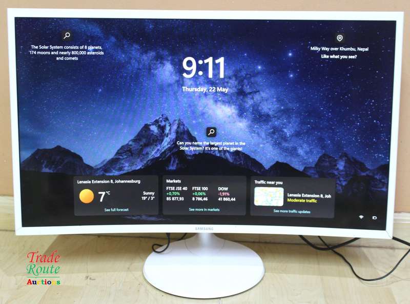 Samsung 32-inch Full HD Curved LED Monitor C32F391FWU 1920 x 1080