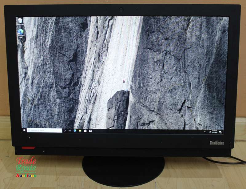 Lenovo M900z AIO All-in-One PC (ThinkCentre) - Type 10F5  - Core i7 24 inch Screen