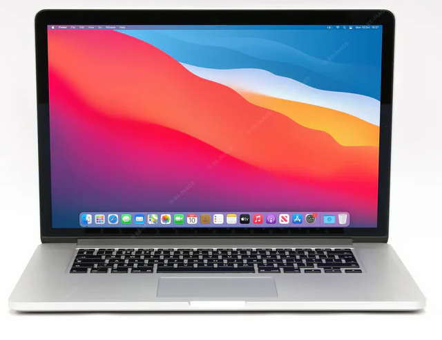 Apple MacBook Pro 15.4-inch  | Core i7 2.2GHz | 16GB RAM | 256GB SSD MID 2015 **  MAC OS Monterey **