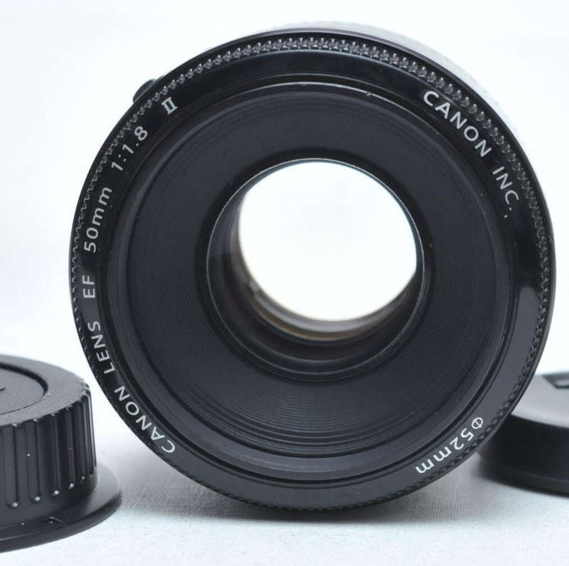 Canon EF 50mm f/1.8 II Lens - Fits Canon Cameras