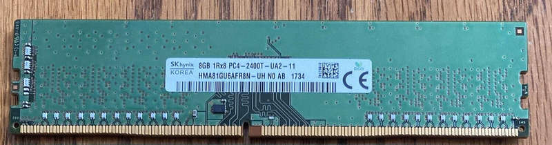 Hynix 8GB DDR4 RAM 2400MHz Desktop Memory HMA81GU6AFR8N