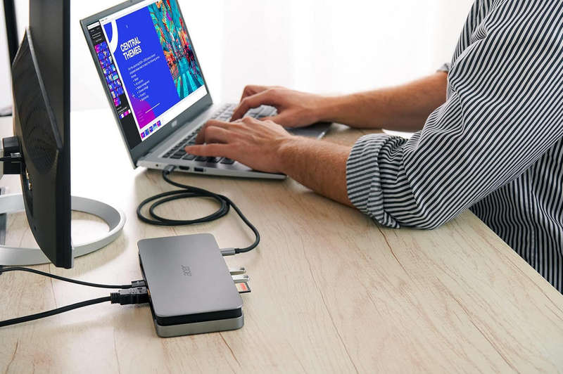 Acer USB Type-C Gen1 Universal Dock ADK230