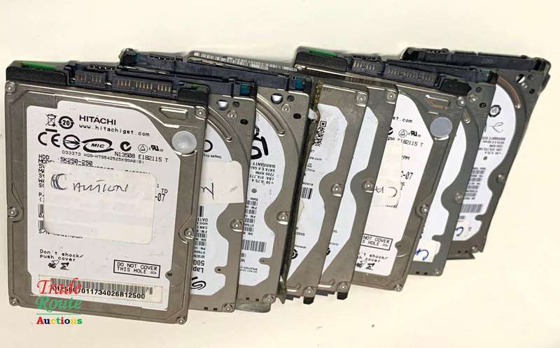 8 X HDD LOT  - Salvage Stock - 1 bid gets all 8 - for Spares