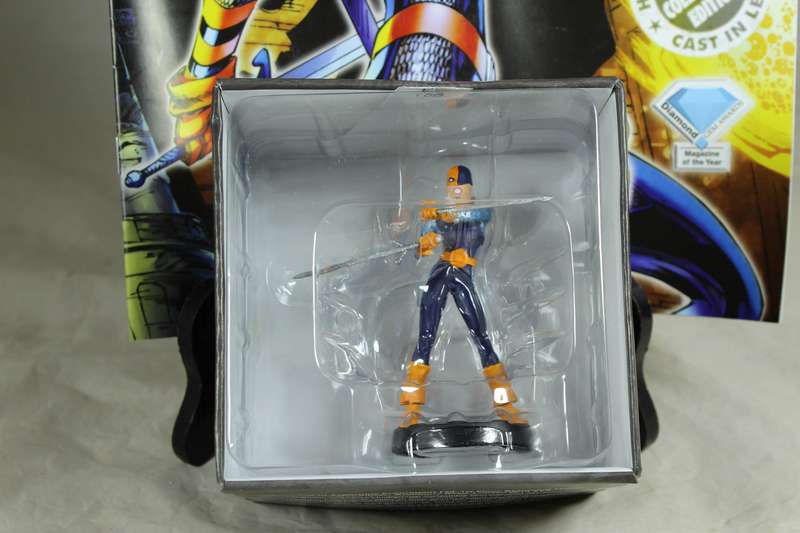 DC comics Super Hero - lead, hand painted figurine with book - Ravager (Rose Wilson) #100