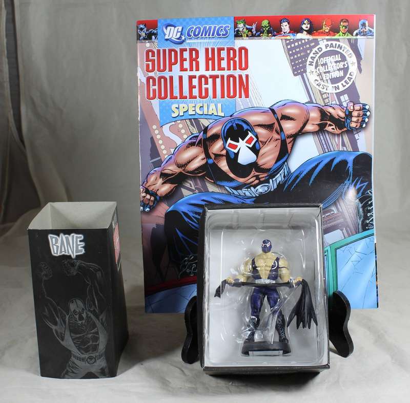 DC comics Super Hero special - lead, hand painted figurine and book - Bane