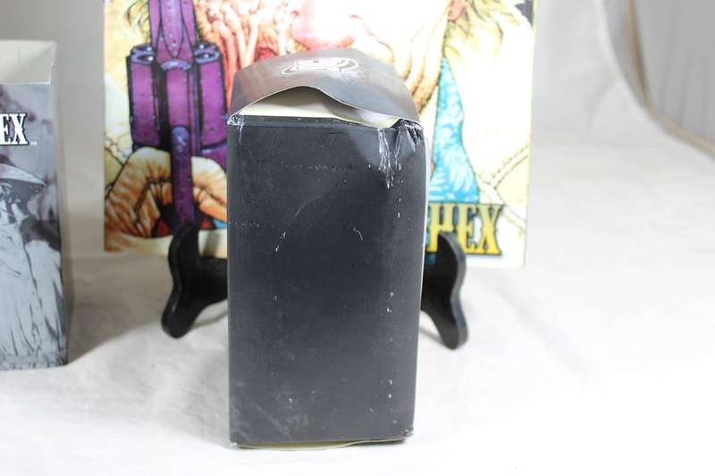 DC comics Super Hero special - lead, hand painted figurine and book - Jonah Hex