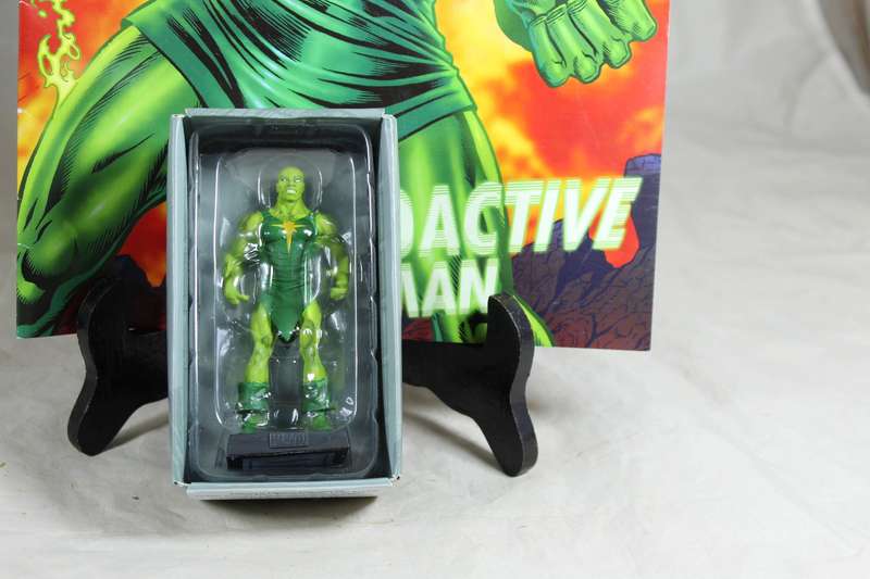 Marvel Classic - lead, hand painted figurine and book - Radioactive man #143