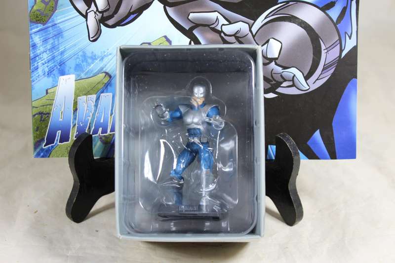 Marvel Classic - lead, hand painted figurine and book - Avalanche #173