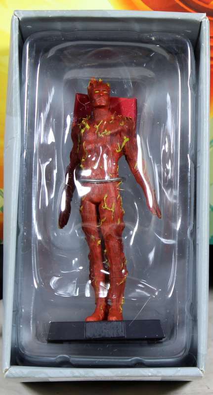 Marvel comics - lead, hand painted figurine with book - The Human Torch #18