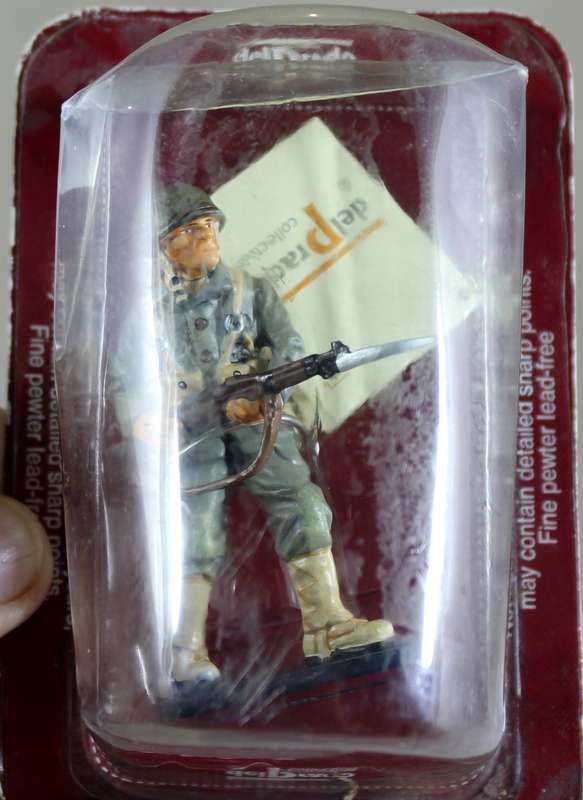 del Prado lead soldier - Cpl. Marines Guadalcanal US 1942