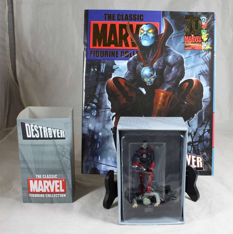 Marvel Classic special edition - lead, hand painted figurine and book - Destroyer #210
