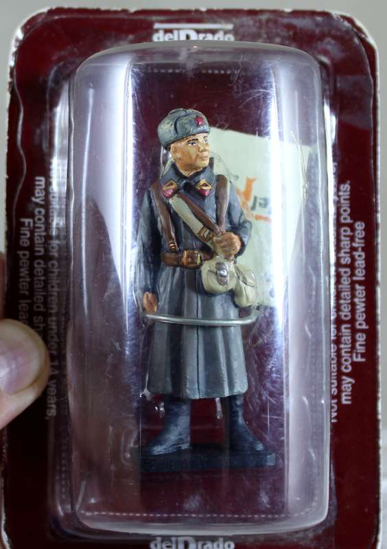 del Prado lead soldier - Infantry soldier Stalingrad USSR 1943
