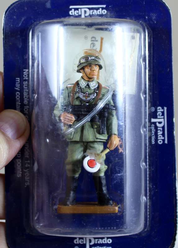 del Prado lead soldier - Feldwebel military police Germany 1944