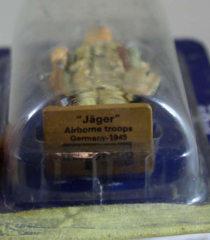 del Prado lead soldier - "Jager" Airborne troops Germany 1945