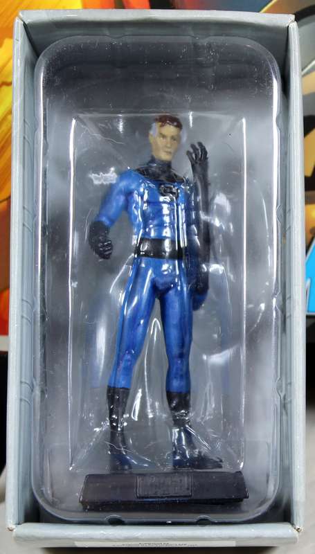 Marvel comics - lead, hand painted figurine with book - Mister Fantastic #28