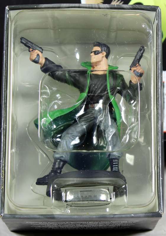 DC comics - lead, hand painted figurine with book - Hitman #36