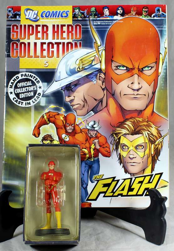 DC comics - lead, hand painted figurine with book - The Flash (Wally West) #5