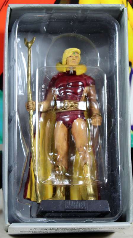 Marvel comics - lead, hand painted figurine with book - Adam Warlock #90