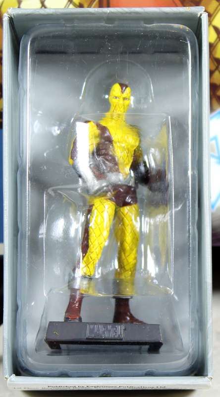 Marvel comics - lead, hand painted figurine with book - Shocker #91